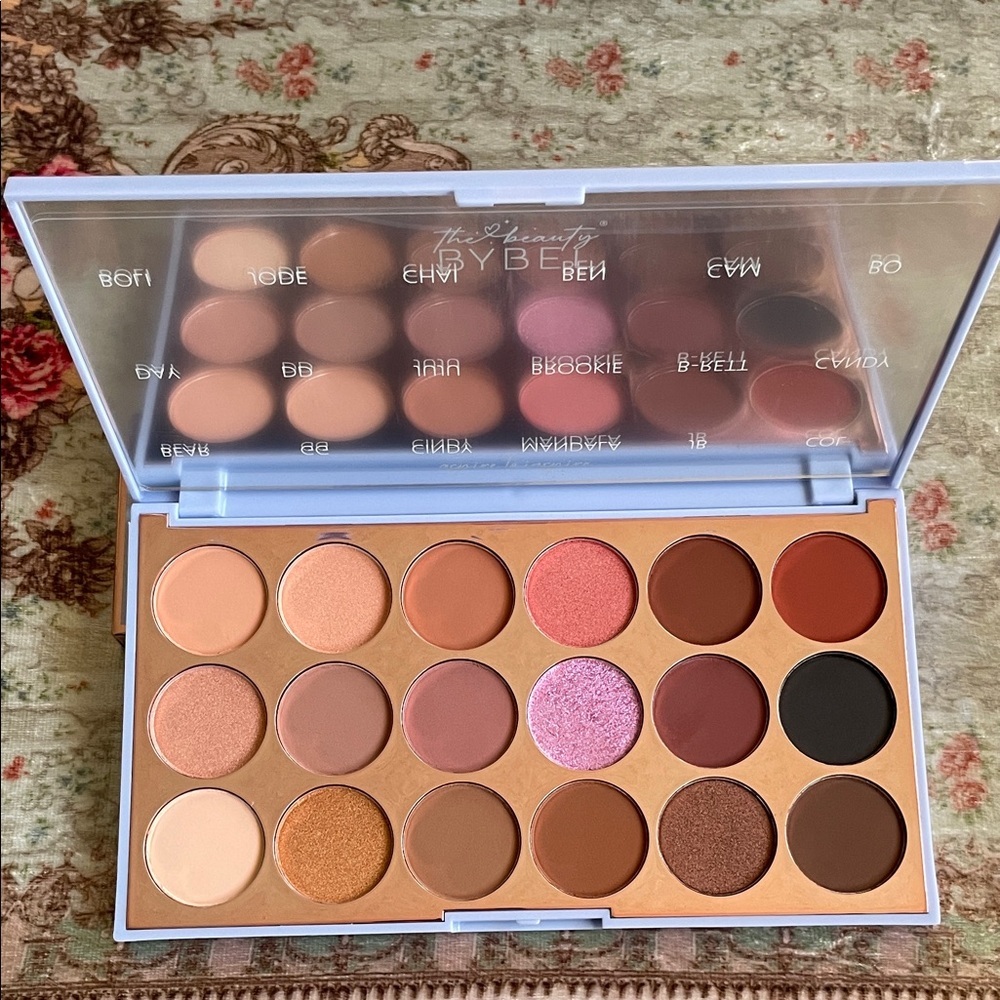 The Beauty Bybel|The OG~Eyeshadow Palette|BNIB sold out